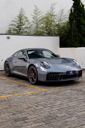 PORSCHE 911 3.6 24V H6 T-HYBRID CARRERA GTS PDK